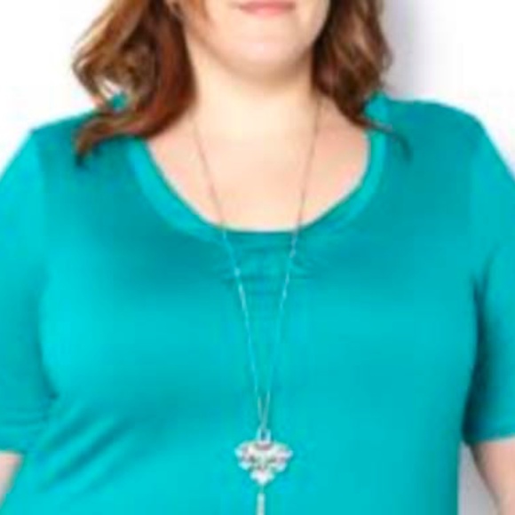 T-SHIRT, MADE IN CANADA!!, TWISTED NECKLINE, BEETROOT (Purple), SIZE 5X, RELAXED - Picture 3 of 4